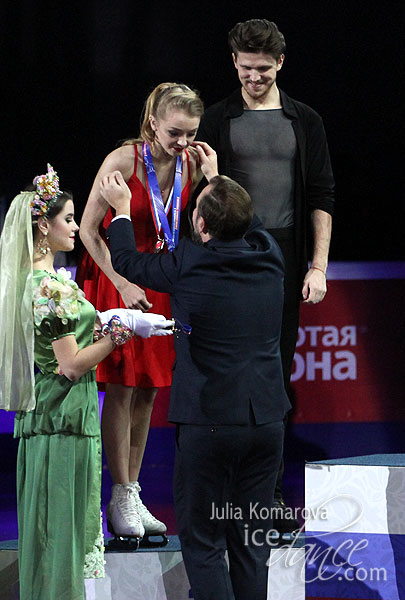 Alexandra Stepanova & Ivan Bukin (silver)