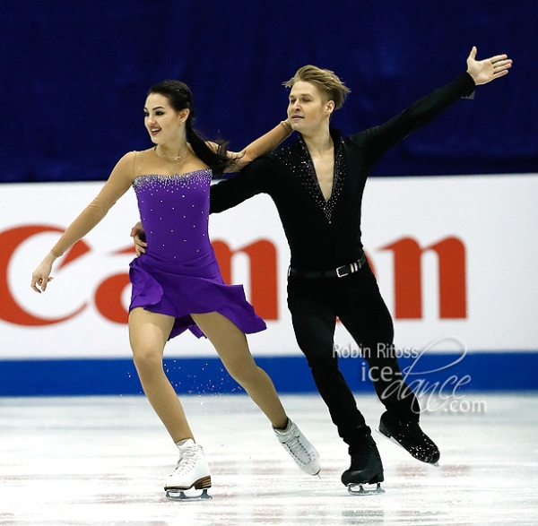 Viktoria Semenjuk & Artur Gruzdev (EST)
