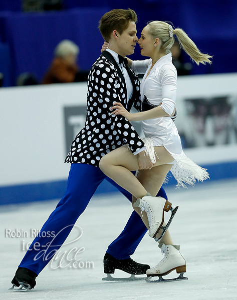 Nicole Kuzmichova & Alexandr Sinicyn (CZE)