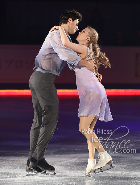 Kaitlyn Weaver & Andrew Poje (CAN)