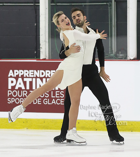 Olivia Smart & Adria Diaz (ESP)