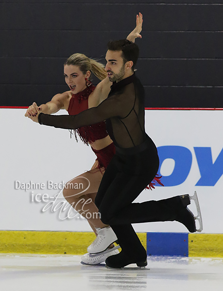 Olivia Smart & Adria Diaz (ESP)