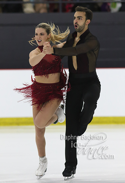 Olivia Smart & Adria Diaz (ESP)