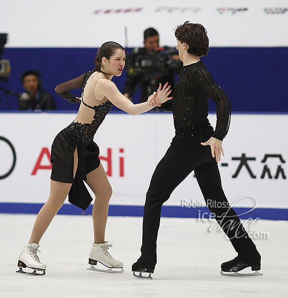 Lorraine McNamara & Quinn Carpenter (USA)