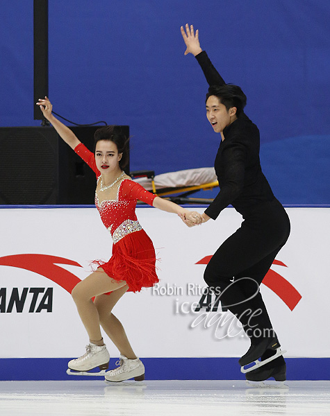 Xiaotong Wang & Kaige Zhao (CHN)