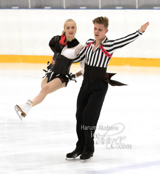 Nicole Kuzmichova & Alexandr Sinicyn (CZE)