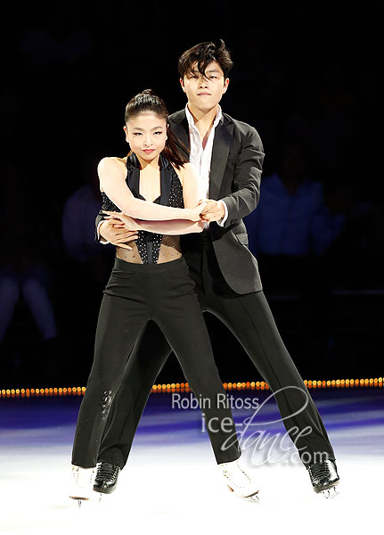 Maia Shibutani & Alex Shibutani