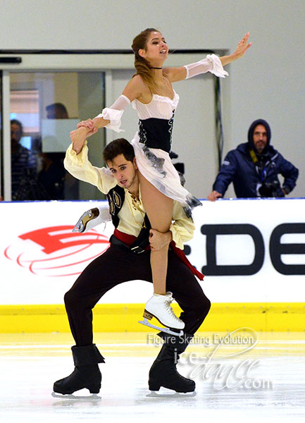 Alexandra Nazarova & Maxim Nikitin (UKR)