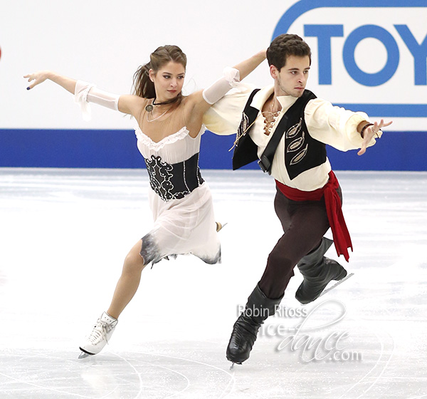 Alexandra Nazarova & Maxim Nikitin (UKR)