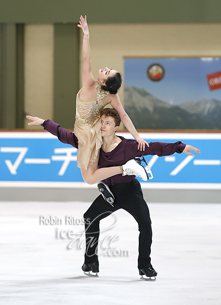 Karina Manta & Joseph Johnson (USA)