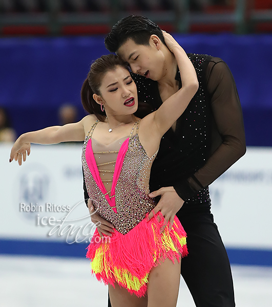 Shiyue Wang & Xinyu Liu (CHN)