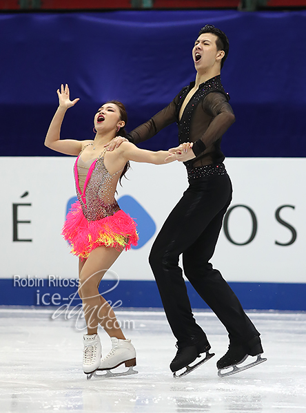 Shiyue Wang & Xinyu Liu (CHN)
