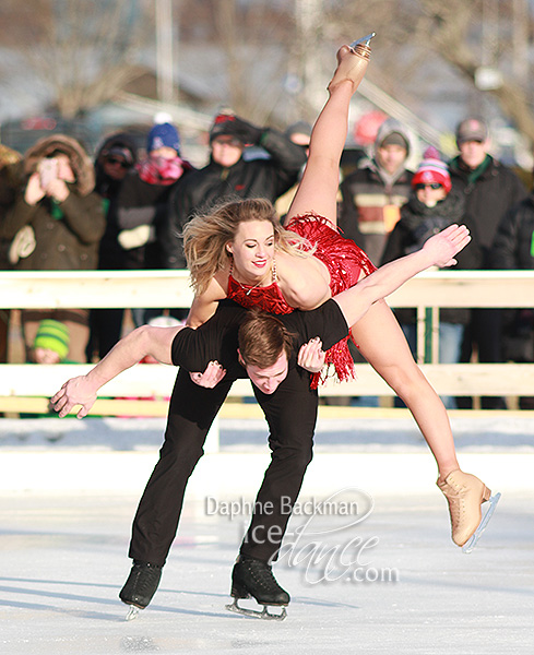 Carly Donowick & Jonathon Hunt