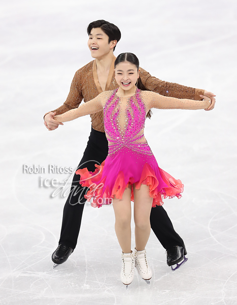 Maia Shibutani & Alex Shibutani (USA)