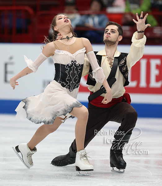 Alexandra Nazarova & Maxim Nikitin (UKR)