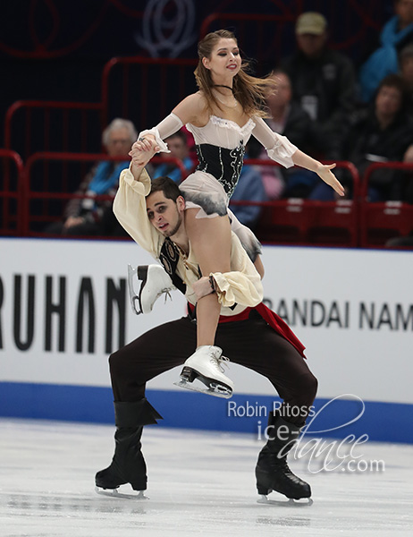 Alexandra Nazarova & Maxim Nikitin (UKR)