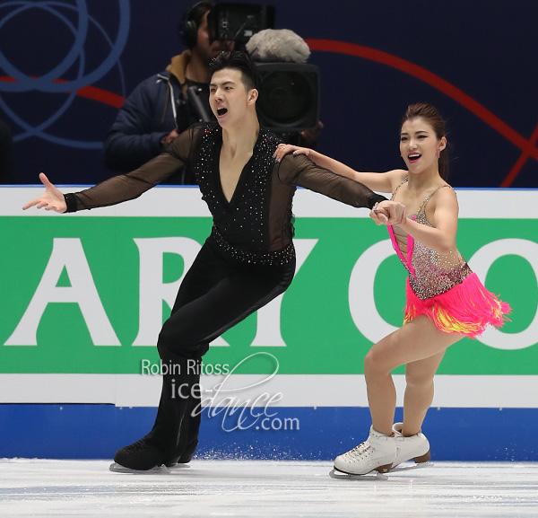 Shiyue Wang & Xinyu Liu (CHN)