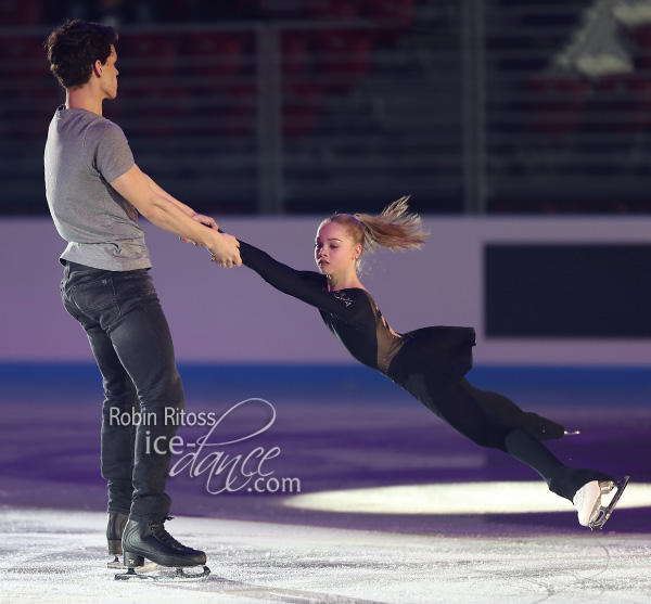 Polina Kostiukovich & Dmitrii Ialin (RUS)