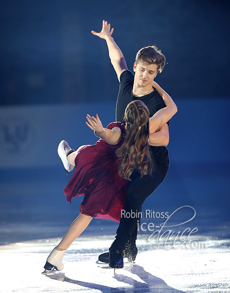 Christina Carreira & Anthony Ponomarenko (USA)