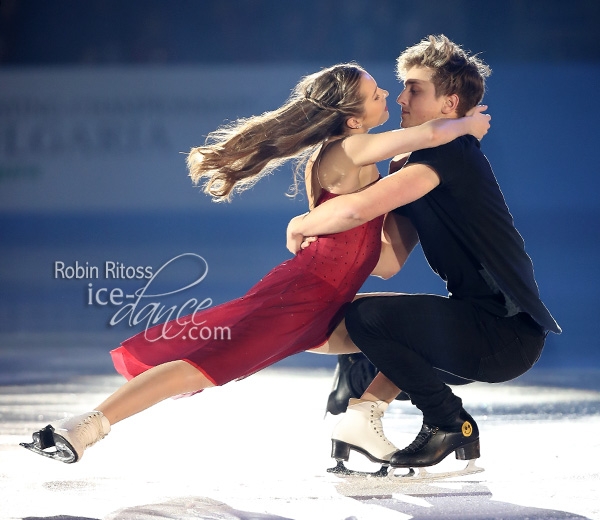 Christina Carreira & Anthony Ponomarenko (USA)