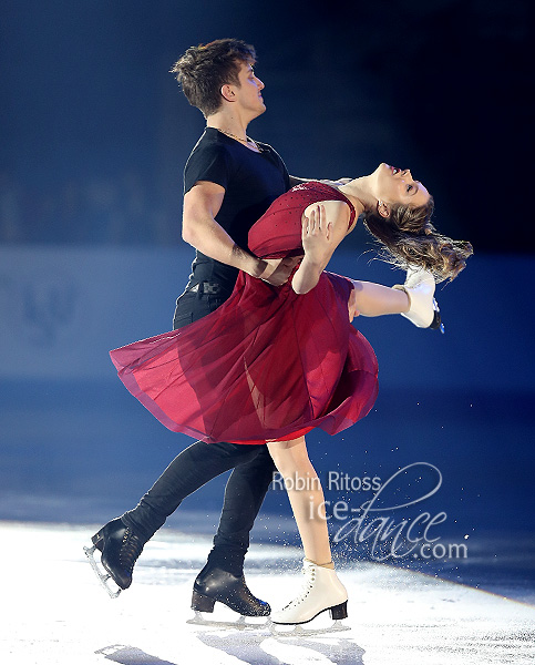 Christina Carreira & Anthony Ponomarenko (USA)