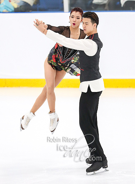 Shiyue Wang & Xinyu Liu (CHN)