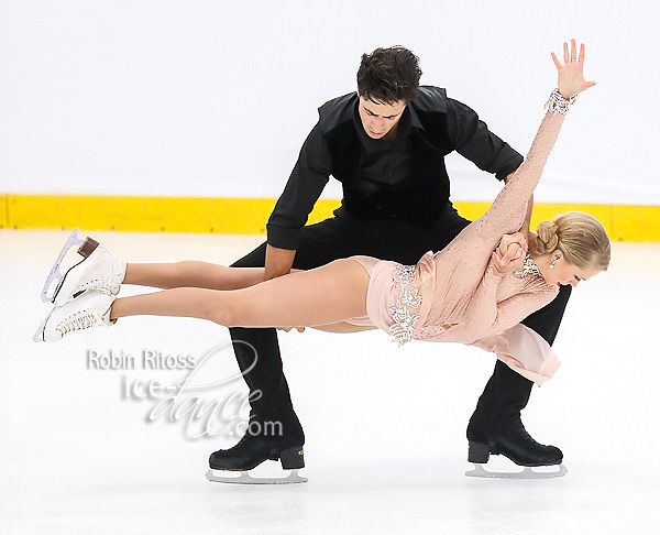 Kaitlyn Weaver & Andrew Poje (CAN)
