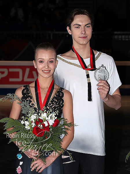  Silver - Arina Ushakova & Maxim Nekrasov (RUS)
