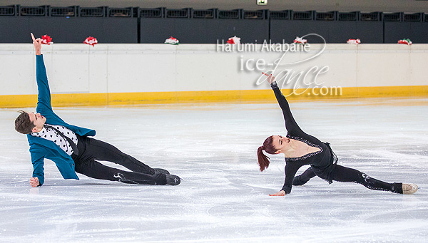 Marie-Jade Lauriault & Romain Le Gac (FRA)