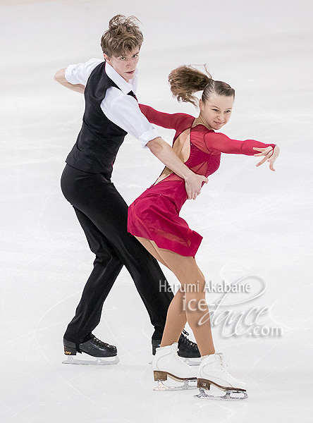 Nika Dayneko & Leonid Okin (RUS)