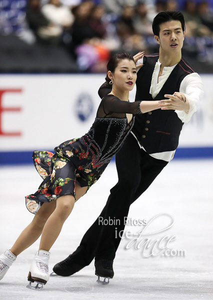 Shiyue Wang & Xinyu Liu (CHN)