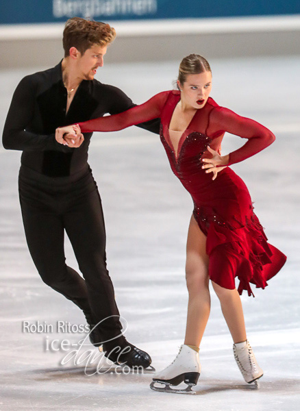 Christina Carreira & Anthony Ponomarenko (USA)