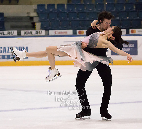 Lorraine McNamara & Quinn Carpenter (USA)