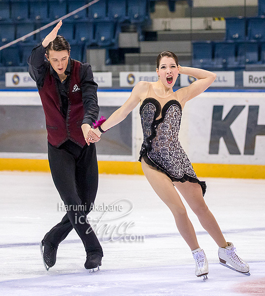Lorraine McNamara & Quinn Carpenter (USA)