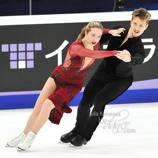 Christina Carreira & Anthony Ponomarenko (USA)