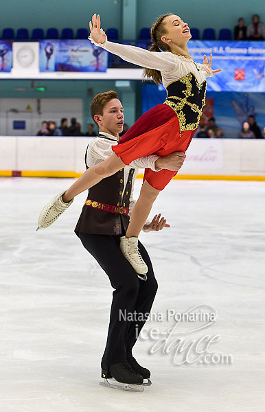 Arina Klimova & Evgeny Artyuschenko