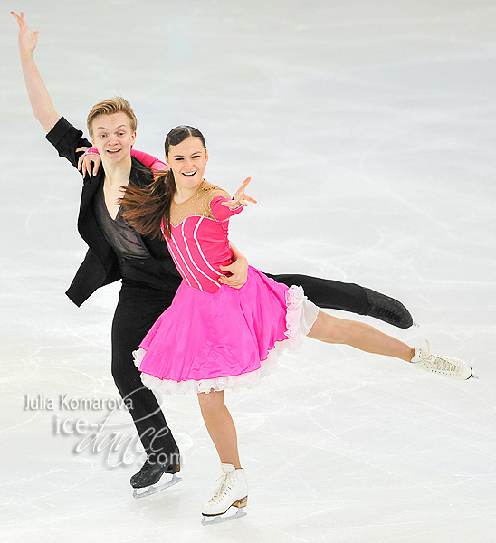 Valeriia Dementeva & Aleksei Novikov 