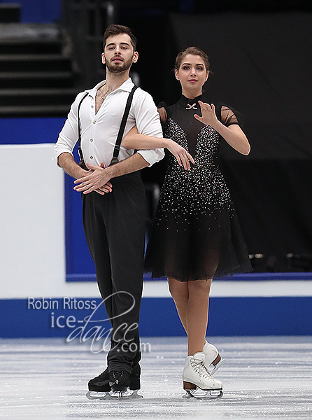 Alexandra Nazarova & Maxim Nikitin (UKR)
