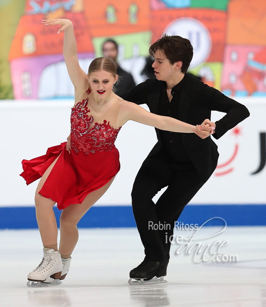 Alicia  Fabbri & Paul Ayer (CAN)