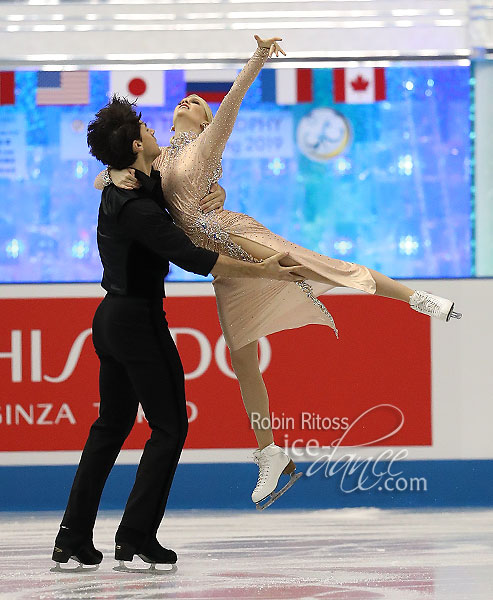 Kaitlyn Weaver & Andrew Poje (CAN)