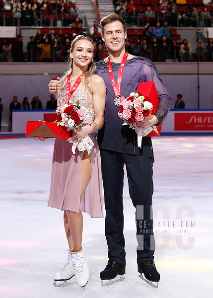 Victoria Sinitsina & Nikita Katsalapov (RUS)