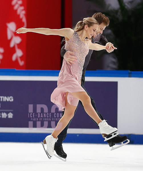 Victoria Sinitsina & Nikita Katsalapov (RUS)