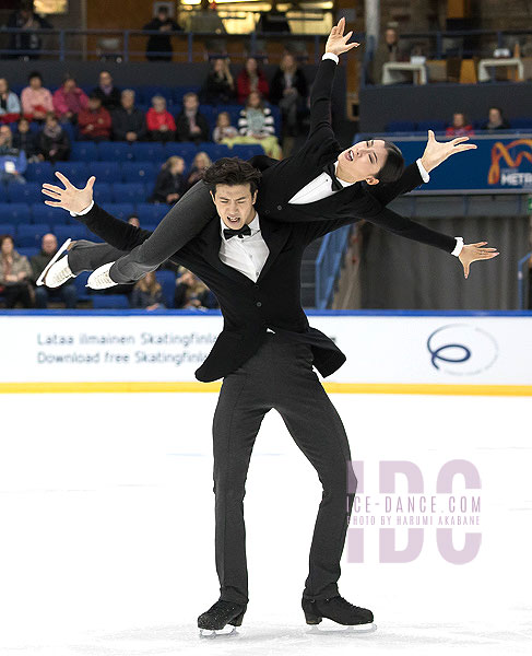 Shiyue Wang & Xinyu Liu (CHN)