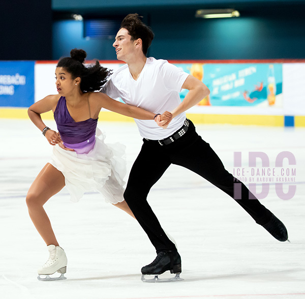 Sara Buch-Weeke & Nicolas Woodcock (DEN)