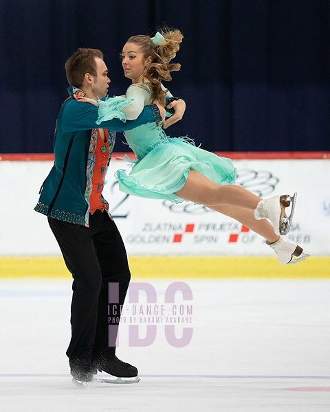 Diana Kist & Sergey Gross (GER)