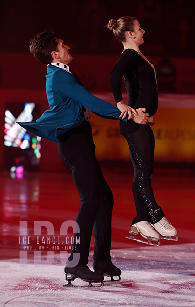 Marie-Jade Lauriault & Romain Le Gac (FRA)