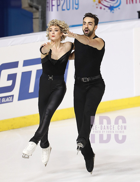 Olivia Smart & Adrian Diaz (ESP)