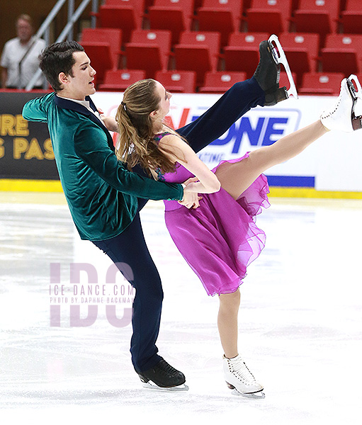 Emily Bratti & Mathieu Couyras (FRA)