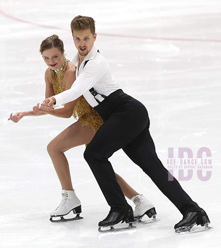 Christina Carreira & Anthony Ponomarenko (USA)