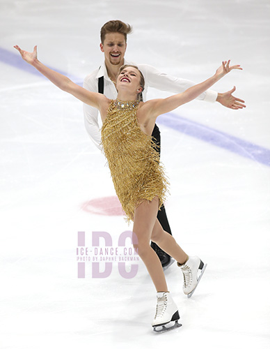 Christina Carreira & Anthony Ponomarenko (USA)